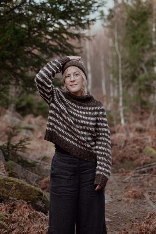The Island and the Forest: A Knitted Correspondence - Image 5
