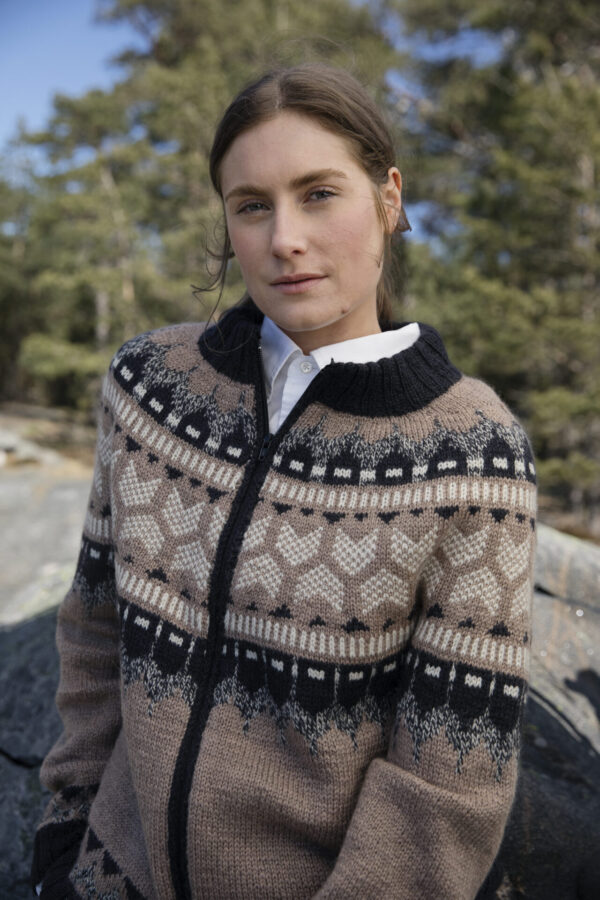 Laine Anniversary Issue - Image 15