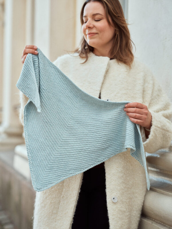 Foundations 20 Knitted Accessories - Image 7