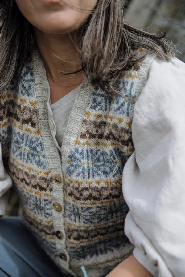 Shetland Shades: Stories in Wool - Image 2